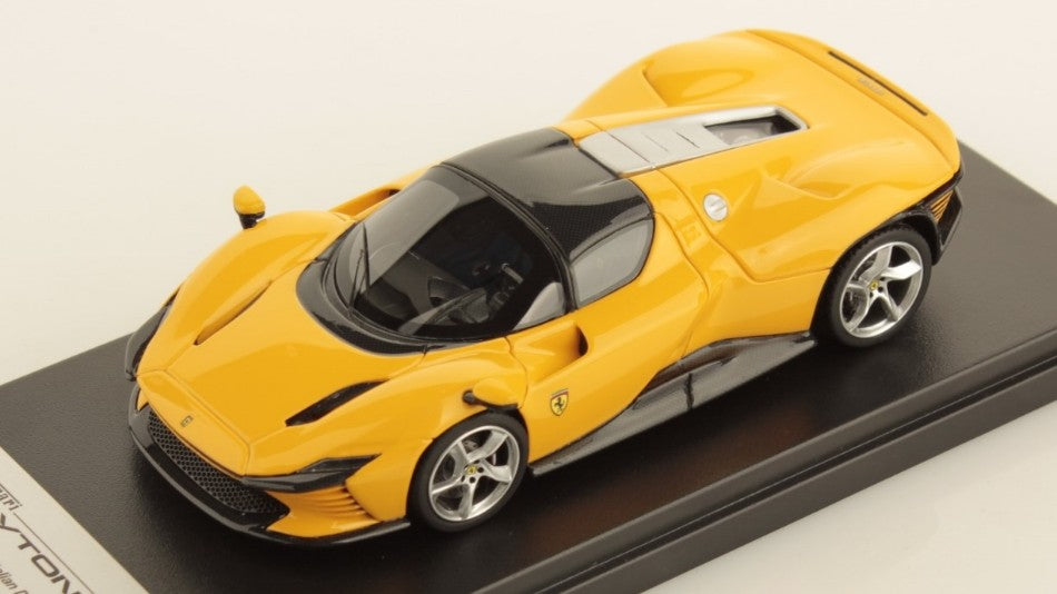 MODELLINO IN SCALA COMPATIBILE CON FERRARI DAYTONA SP3 GIALLO MODENA 1:43 LOOKSMART LS535D