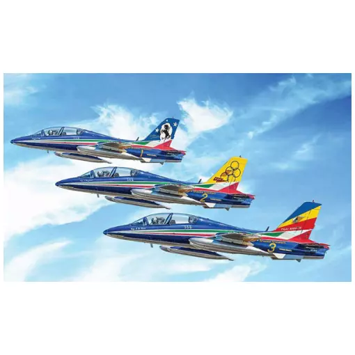 Set di 3 aerei MB 339 Frecce Tricolori - ITALERI I1461 - 1/72
