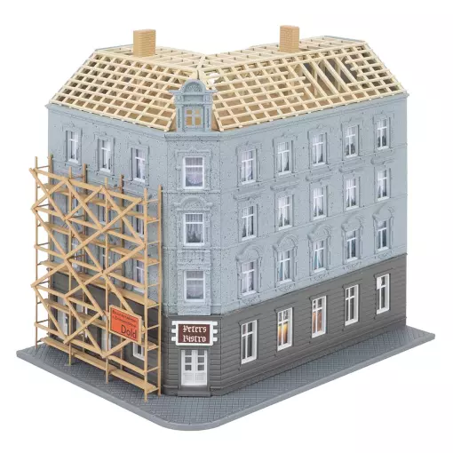 Ancienne maison de ville en cours de rénovation - Faller 232166 - N 1/160 - Ep.IV