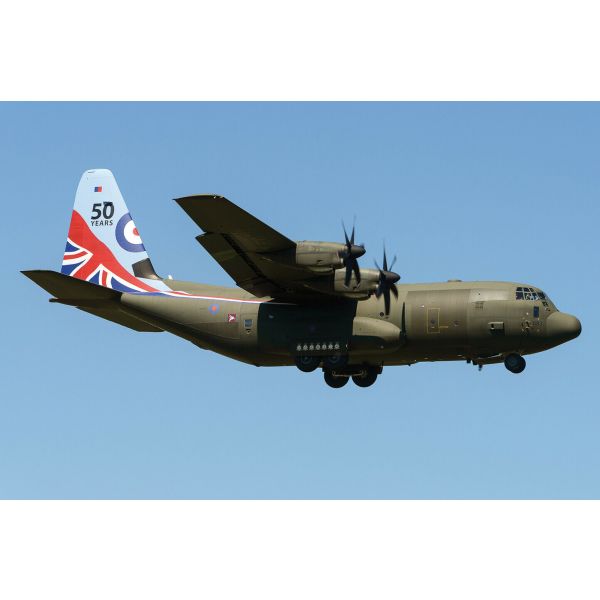 Zvezda - 1/72 Hercules C-130j (12/22) *zve7325