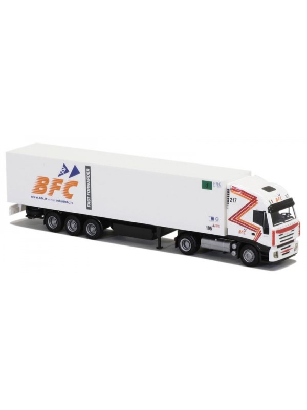 AWM 74344 Scala HO Iveco Stralis 2 con semirimorchio frigorifero BFC
