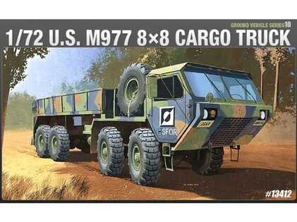 Kit modello militare 13412 - M977 8X8 OSHKOSH (1:72)