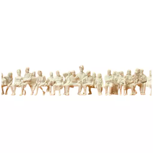 24 figure sedute da dipingere