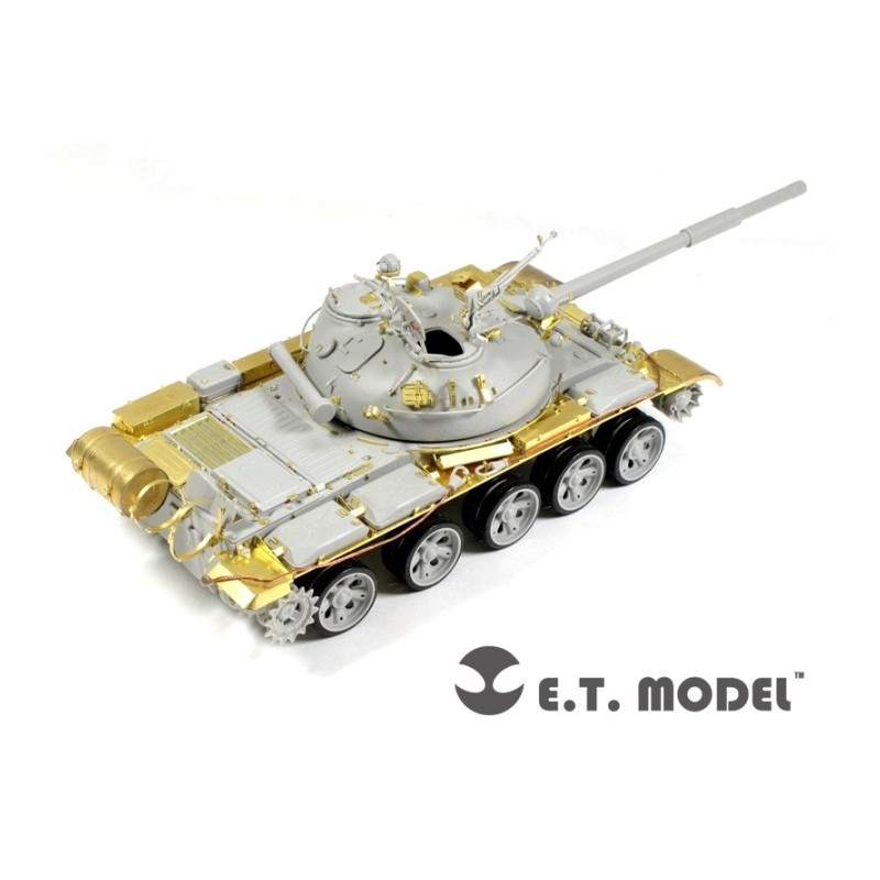Fotoincisione: Carro armato sovietico T-62 Mod. 1972. E.T. MODEL E35-057