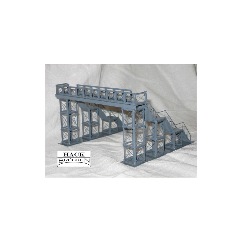 Passerella pedonale. HACK BRUCKEN F1