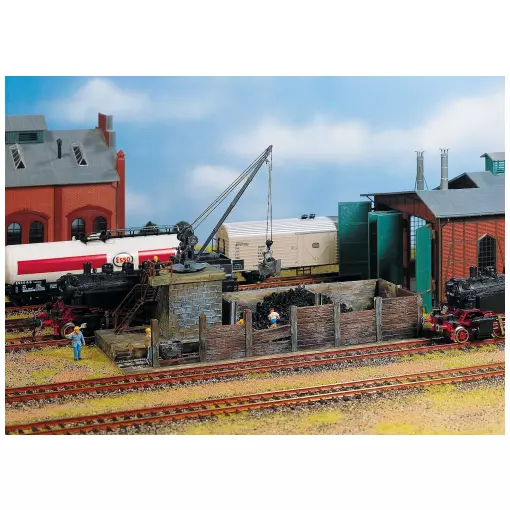 Piccolo caricatore di carbone