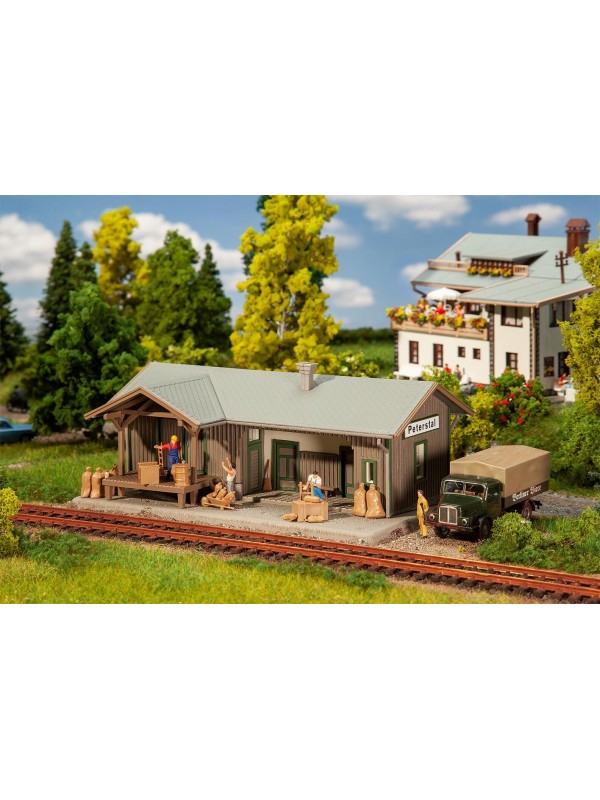 FALLER 131394 Scala HO Serie Hobby: Fermata Peterstal con accessori