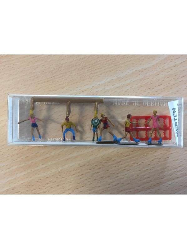 MERTEN 0212507 Scala HO Pattinatori a rotelle (2507)