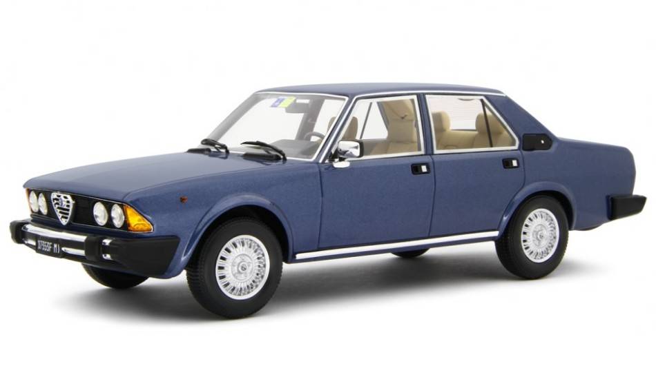 MODELLINO IN SCALA COMPATIBILE CON ALFA 6 2.5 1979 MET.BLUE 1:18 LAUDO RACING LM156C