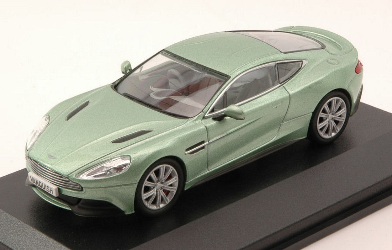 MODELLINO IN SCALA COMPATIBILE CON ASTON MARTIN VANQUISH COUPE  2001 METALLIC GREEN 1:43 OXFORD OXFAMV001