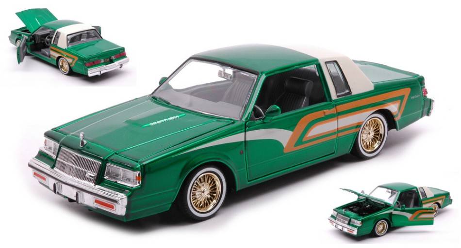 MODELLINO IN SCALA COMPATIBILE CON BUICK REGAL 1987 GREEN 1:24 MOTORMAX MTM79023