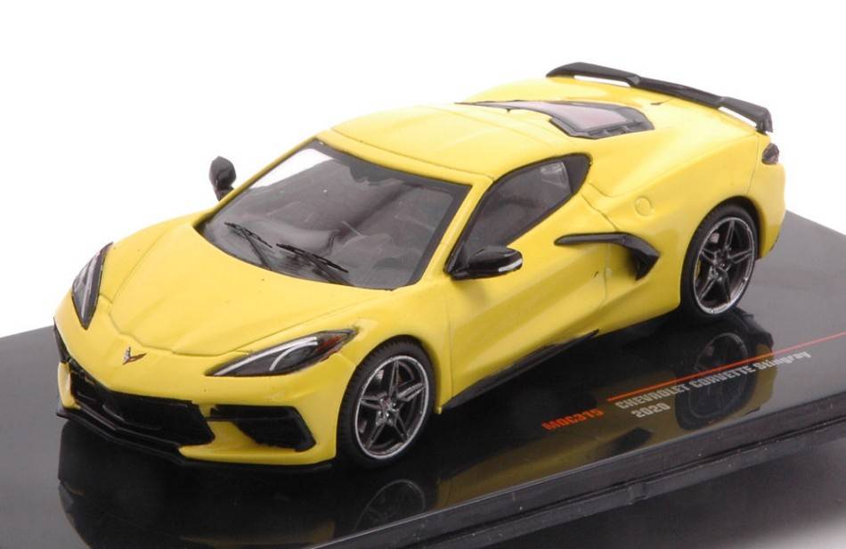 MODELLINO IN SCALA COMPATIBILE CON CHEVROLET CORVETTE C8 2020 YELLOW 1:43 IXO MODEL MOC315