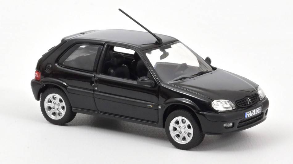 MODELLINO IN SCALA COMPATIBILE CON CITROEN SAXO VTS 2000 ONYX BLACK 1:43 NOREV NV155149