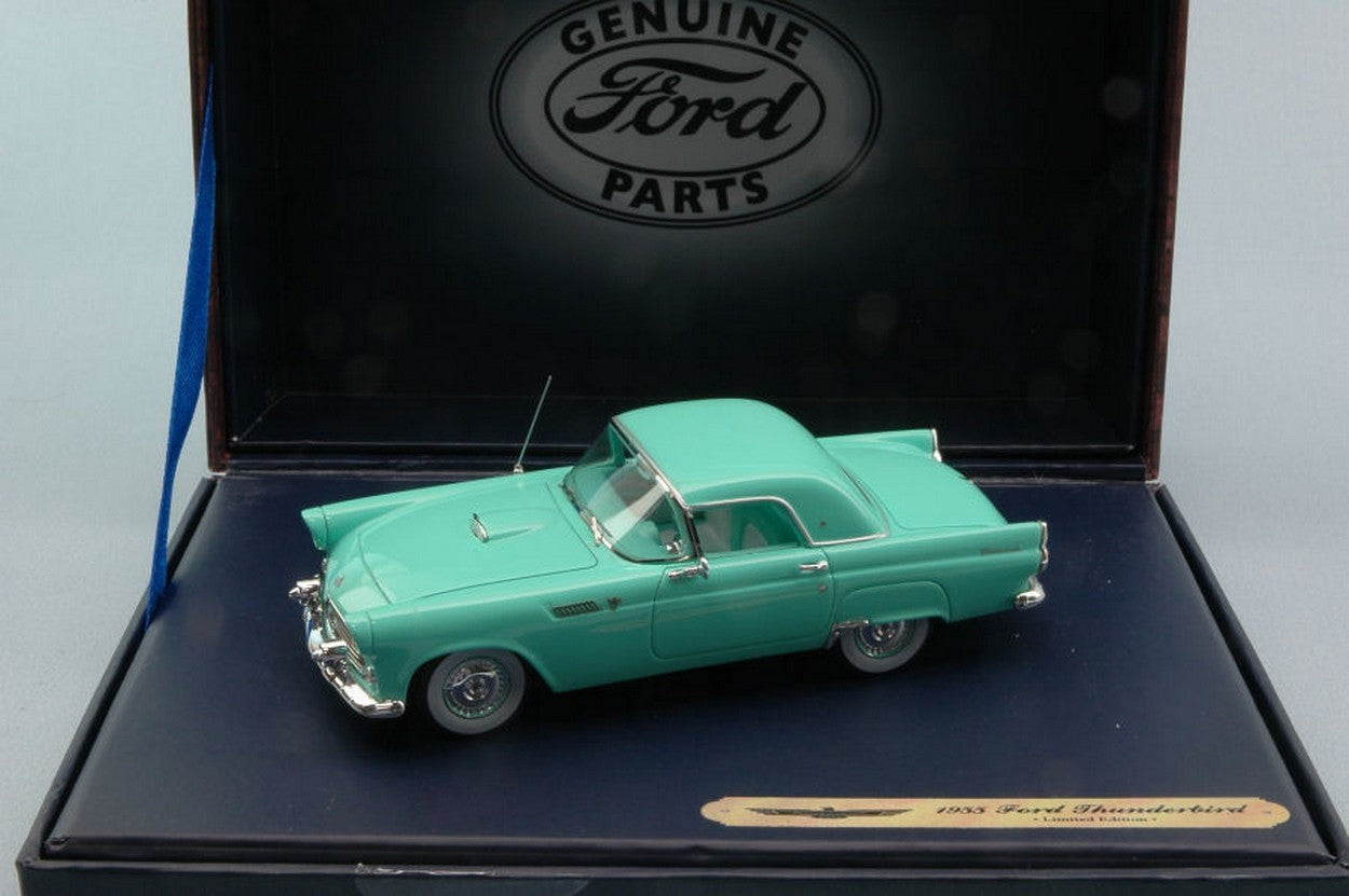 MODELLINO IN SCALA COMPATIBILE CON FORD THUNDERBIRD COUPE 1955 ACQUAMARINE 1:43 FORD GENUINE PARTS FGP0428