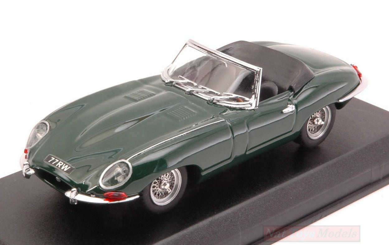 MODELLINO IN SCALA COMPATIBILE CON JAGUAR E TYPE SPYDER ENGLISH VERSION 1962 GREEN 1:43 BEST MODEL BT9028-2V