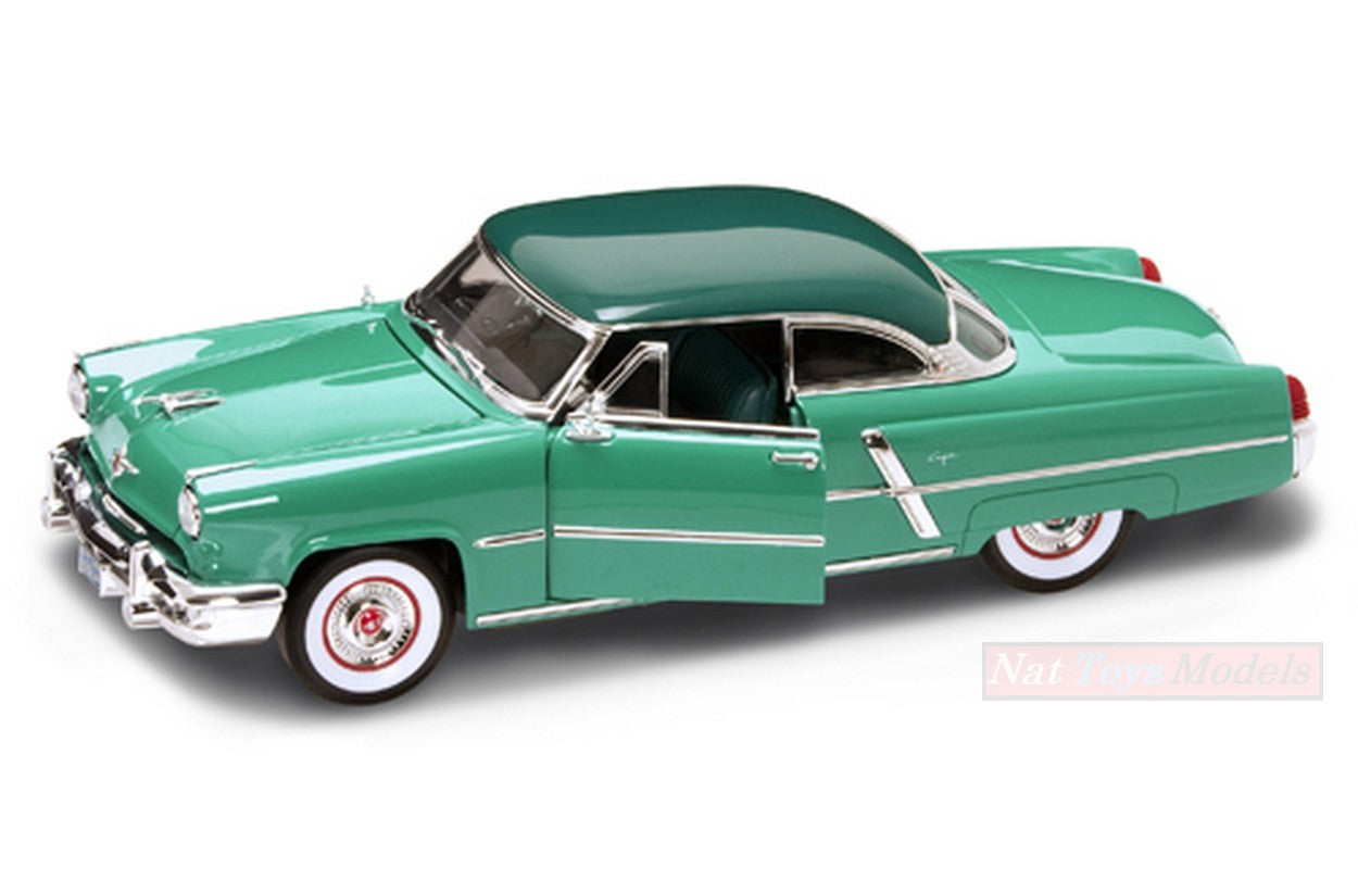 MODELLINO IN SCALA COMPATIBILE CON LINCOLN CAPRI 1952 GREEN 1:18 YAT MING YM92808GR