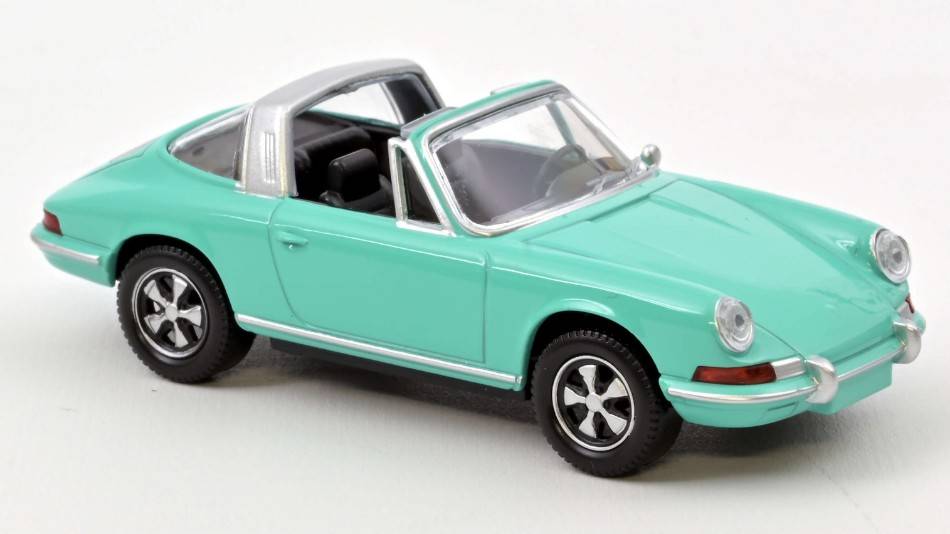 MODELLINO IN SCALA COMPATIBILE CON PORSCHE 911 TARGA 1969 GREEN JET CAR 1:43 NOREV NV750043
