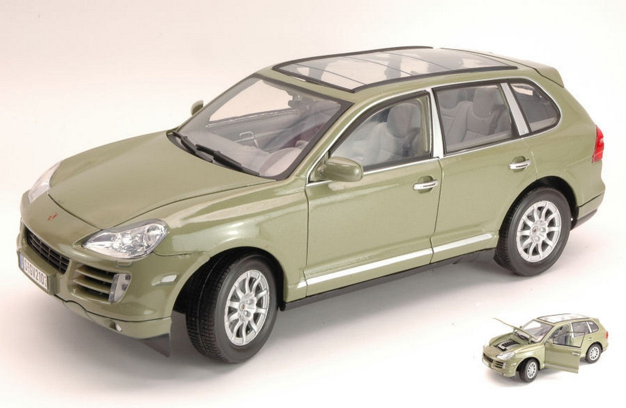 MODELLINO IN SCALA COMPATIBILE CON PORSCHE CAYENNE 2008 OLIVE GREEN 1:18 MOTORMAX MTM73178OG