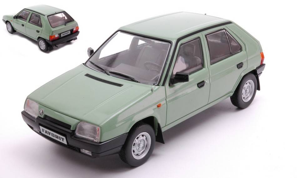 MODELLINO IN SCALA COMPATIBILE CON SKODA FAVORIT 1987 GREEN 1:24 WHITEBOX WB124197
