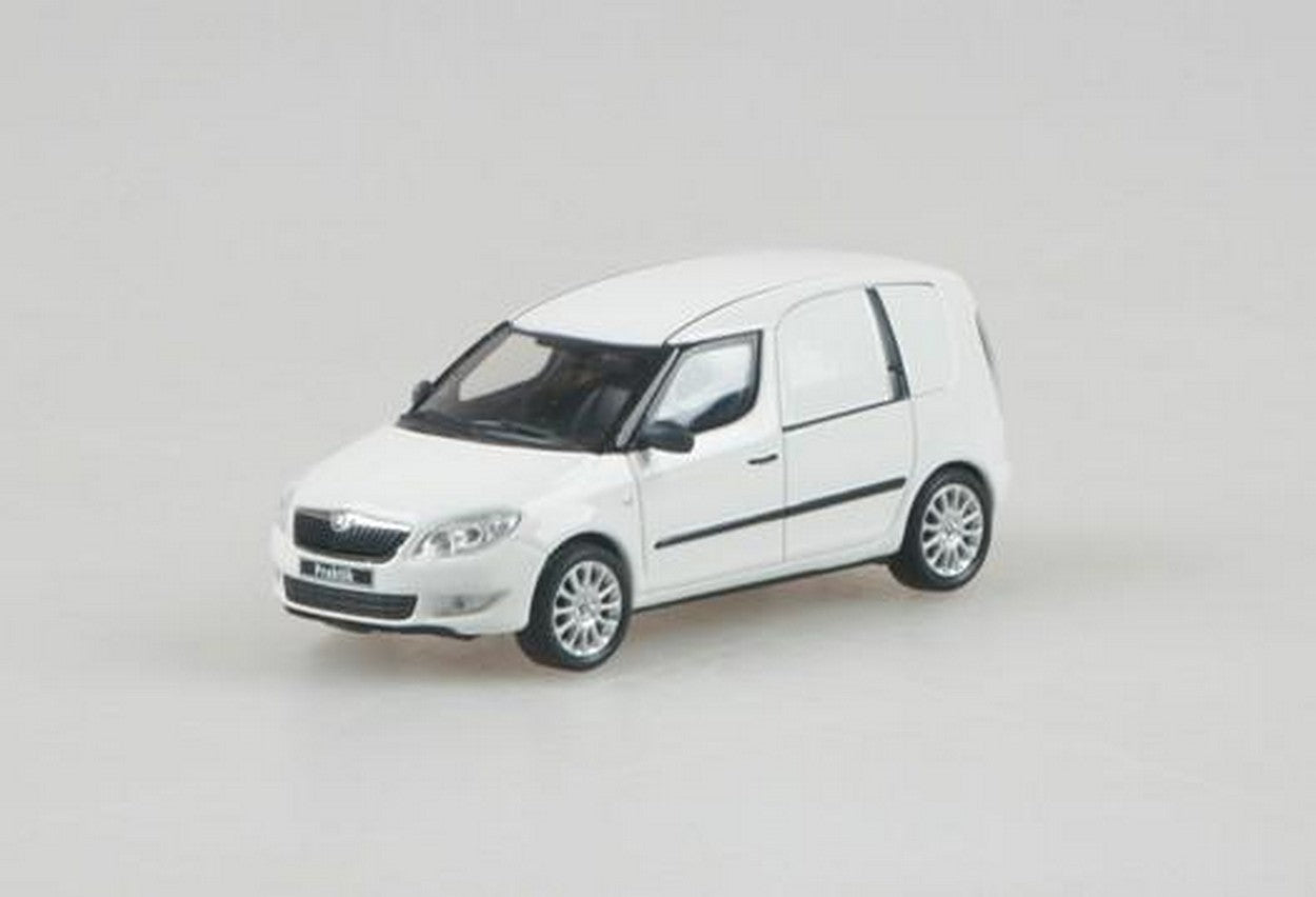 MODELLINO IN SCALA COMPATIBILE CON SKODA PRAKTIK 2008 WHITE CANDY 1:43 ABREX AB006E