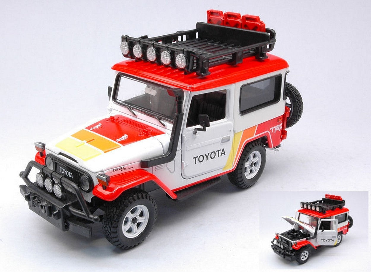 MODELLINO IN SCALA COMPATIBILE CON TOYOTA FJ40 LAND CRISER 1974 HARD TOP W/ROOF RACK TOYOTA 1:24 MOTORMAX MTM79137TRD