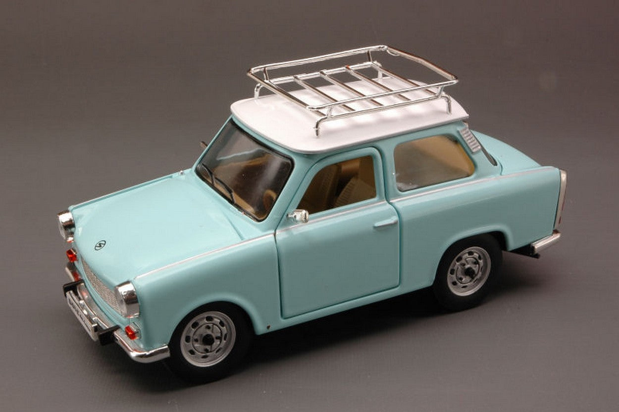MODELLINO IN SCALA COMPATIBILE CON TRABANT 601 S DELUXE 1963 LIGHT BLUE 1:24 YAT MING YM24217AZ
