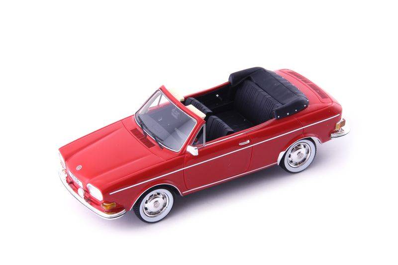 MODELLINO IN SCALA COMPATIBILE CON VW 411 L KARMANN CONVERTIBLE 1978 RED 1:43 AVENUE43 AVN60073