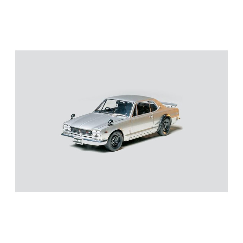 Nissan Skyline 2000 GT-R. TAMIYA 24194