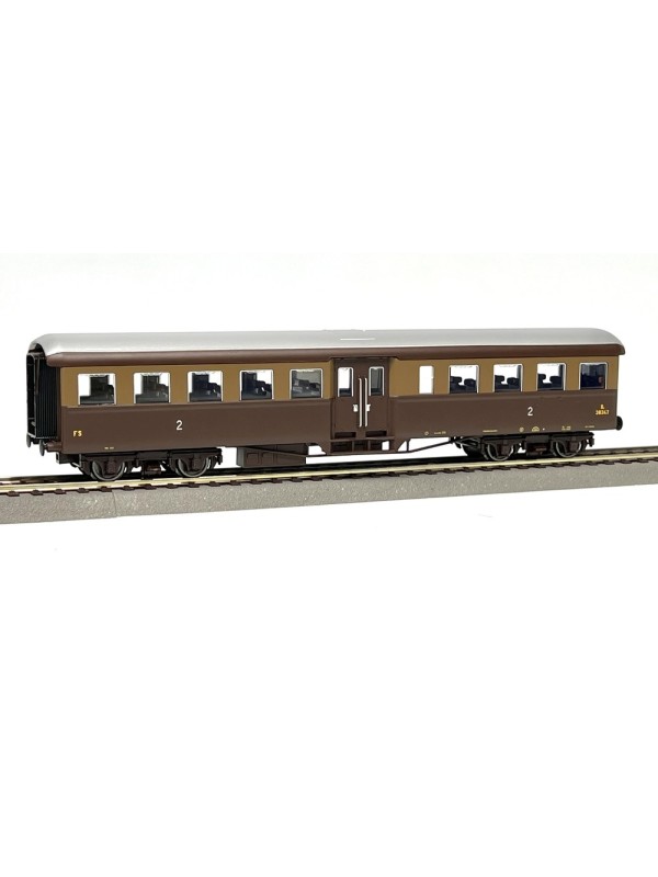OS.KAR 3300.2 Scala HO Carrozza tipo Corbellini 2^ cl. FS castano isabella