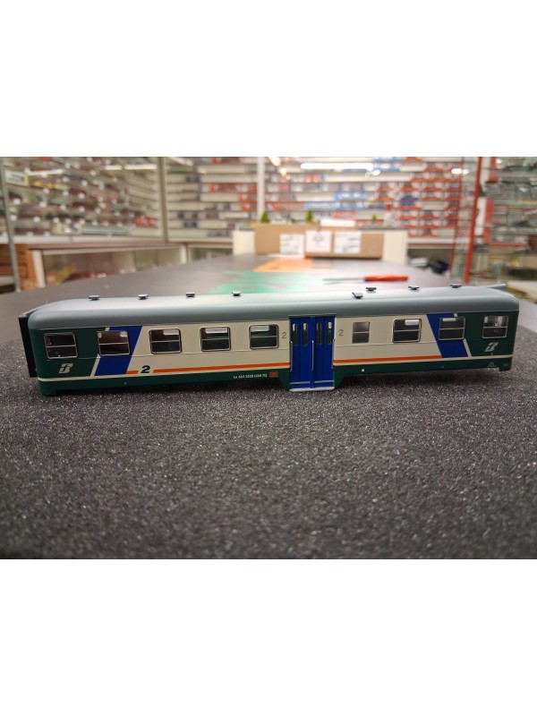 OS.KAR RIC3 Scala HO Cassa di ricambio rimorchiata Ln 664 FS livrea XMPR