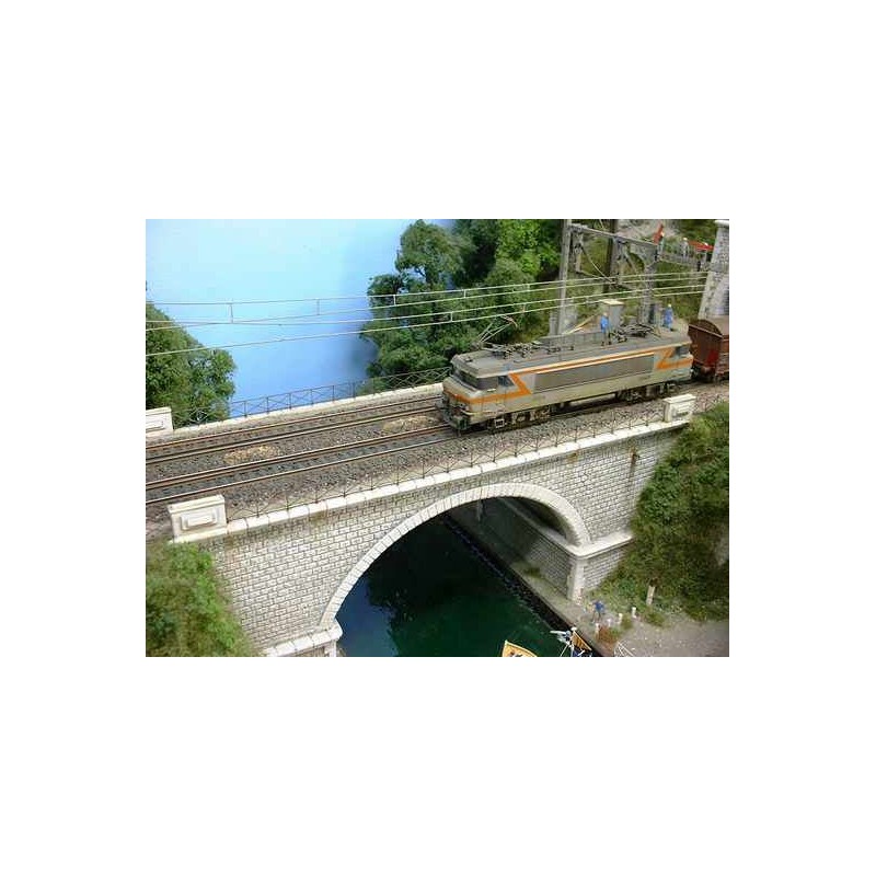 Ponte con arco. PN SUD MODELISME 8763