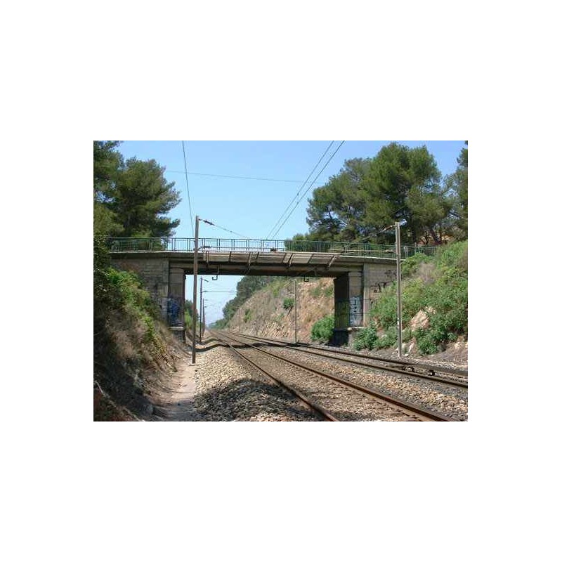 Ponte in cemento. PN SUD MODELISME 8701
