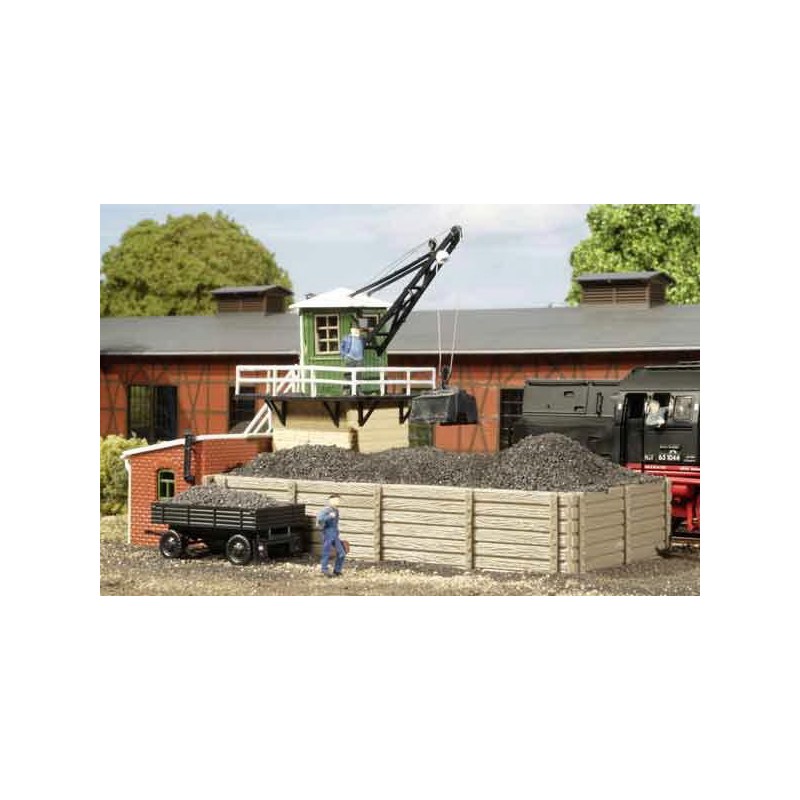 Deposito di carbone e gru. AUHAGEN 11334
