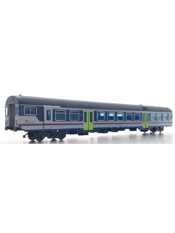 VITRAINS 3199 Scala HO Carrozza MDVC di 2^ classe pilota Passante livrea DTR Trenitalia