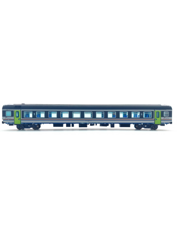 VITRAINS 3292 Scala HO Carrozza MDVE di 1^ classe livrea DTR Trenitalia epoca VI