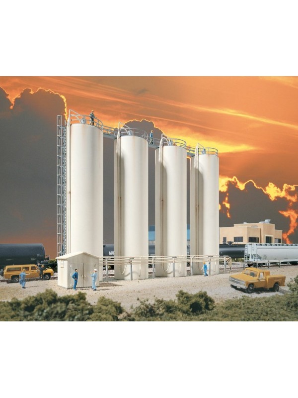 WALTHERS 933-3081 Scala HO Impianto di trasferimento e stoccaggio con 4 silos