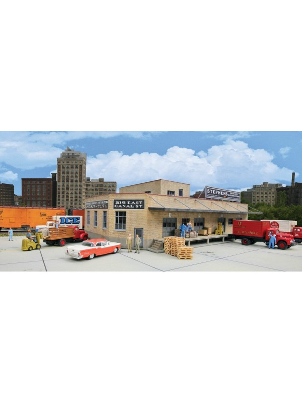 WALTHERS 933-3760 Scala HO Magazzino merci con uffici e piano di carico