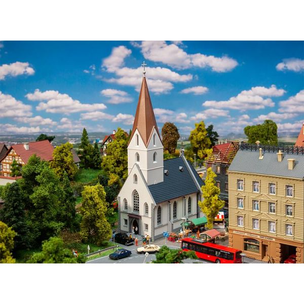 Faller - Town church - FA232319
